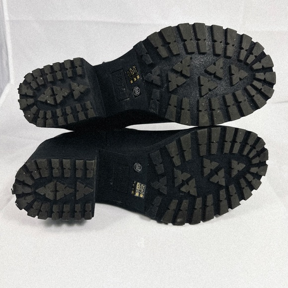 Dirty Laundry Black Pull On Ankle Boots, Sz 6 1/2 - Picture 5 of 7